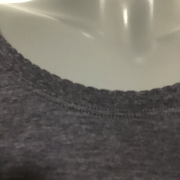 Lululemon Power Class Tee  Charcoal Size M - Picture 3 of 13
